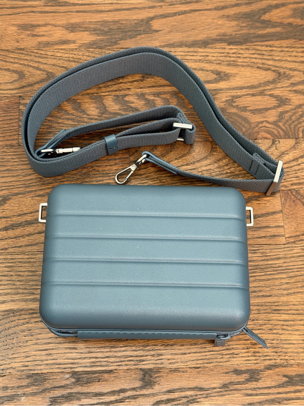 Away The Mini Crossbody Bag in Cost Blue NWOT - Picture 3 of 8